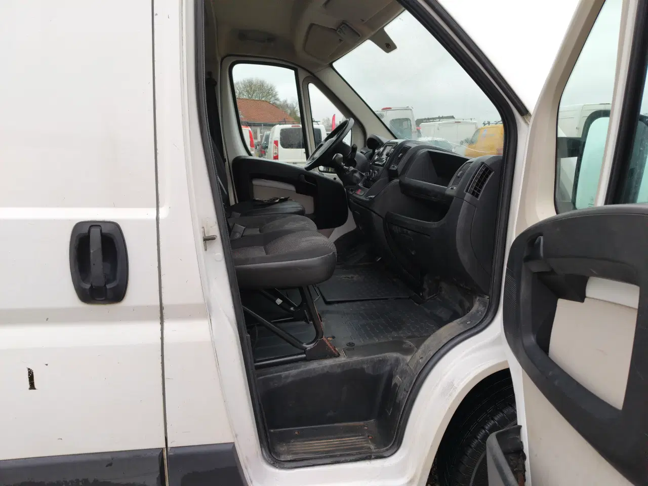Billede 7 - Citroen Jumper 2,2 HDI brugt Håndværker bil. 
