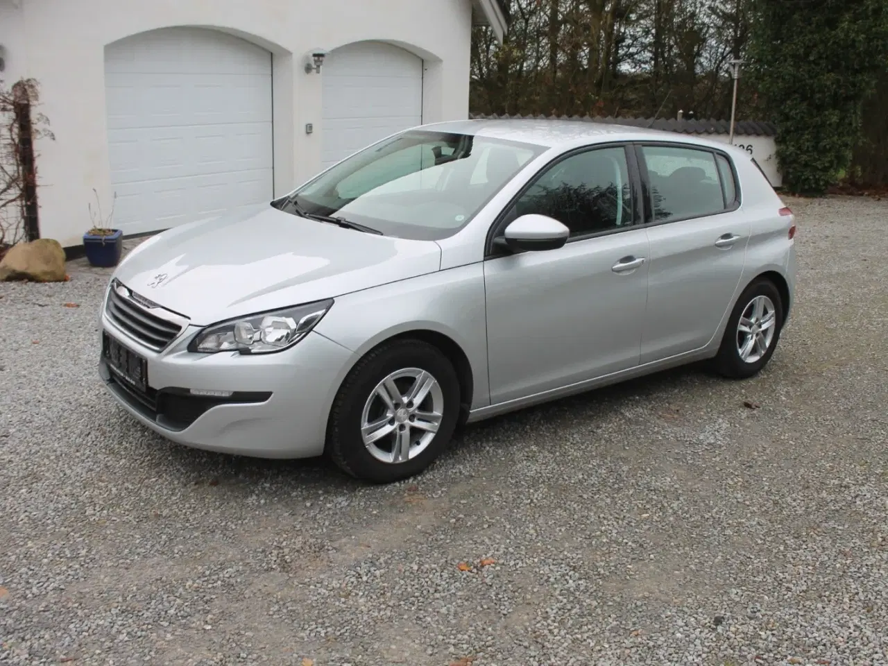 Billede 1 - Peugeot 308 1,2 VTi 82 Access