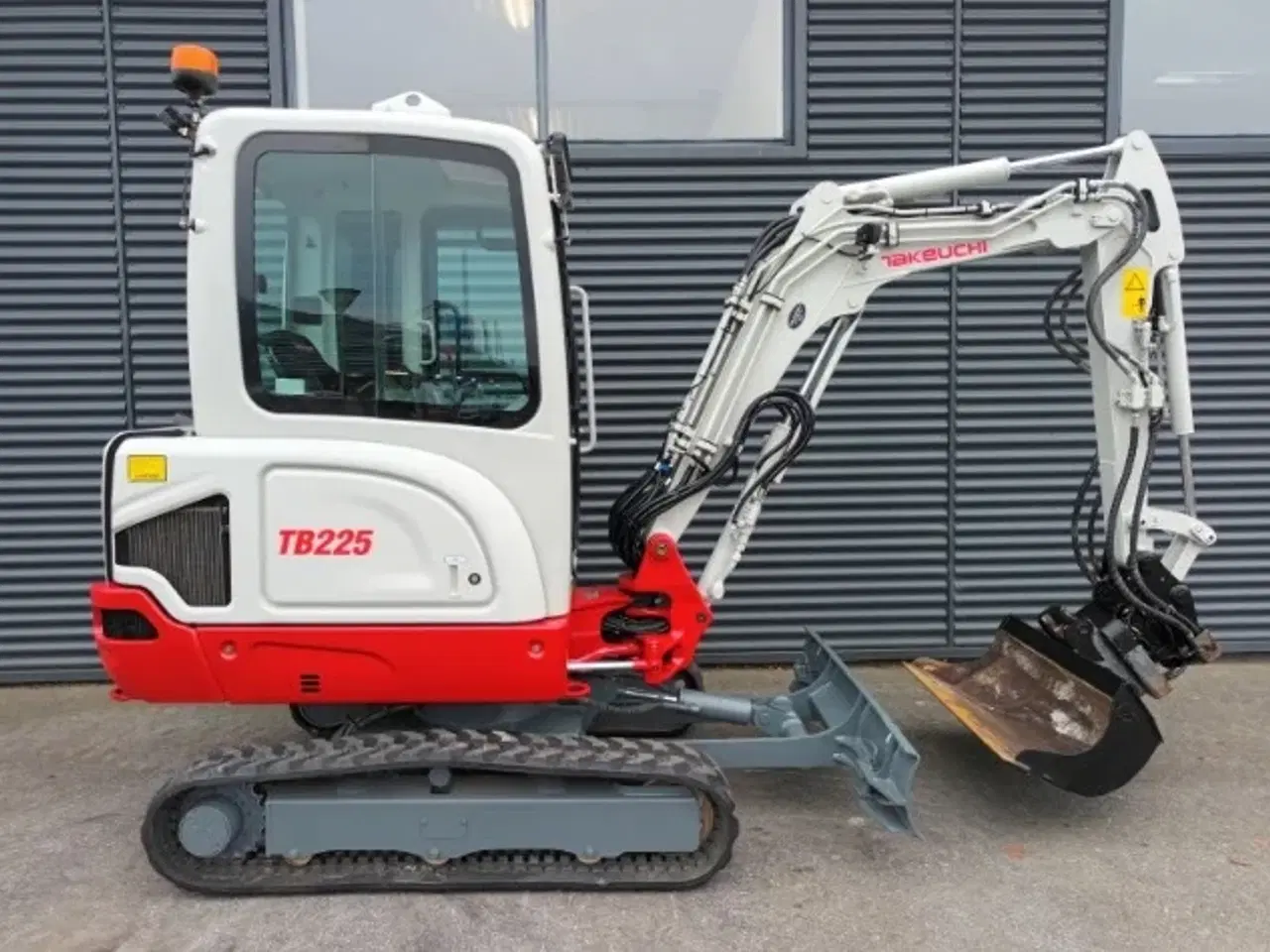 Billede 3 - Takeuchi TB 225