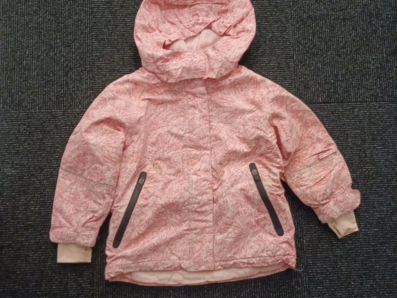 Billede 2 - Velholdte vinterjakker sælges