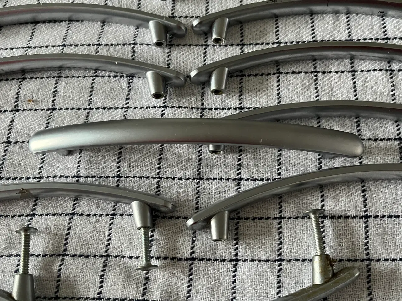 Billede 1 - greb/håndtag til skabe og skuffer