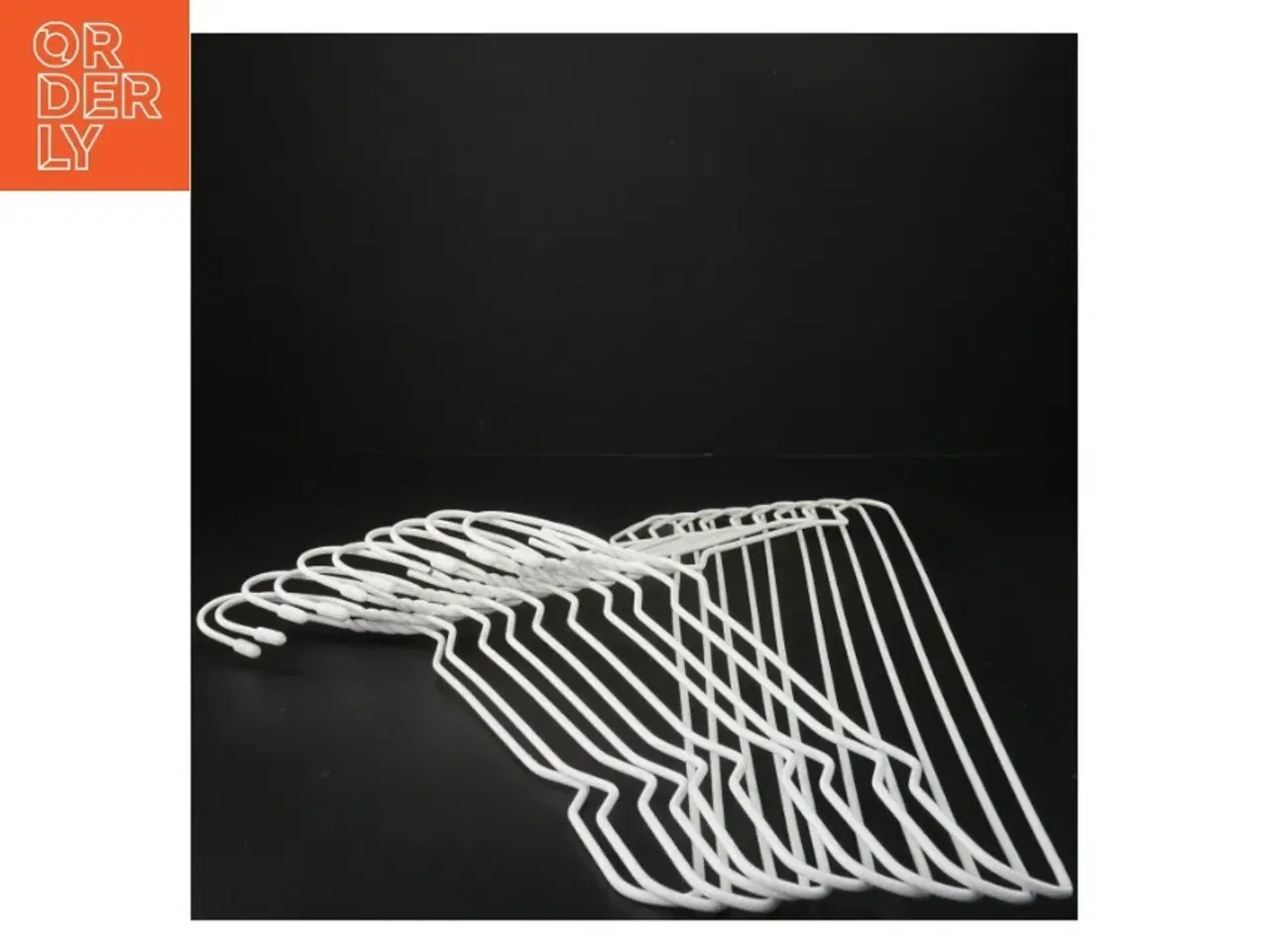 Billede 3 - 10stk Hvide metal bøjler 43 cm (str. 43 cm)