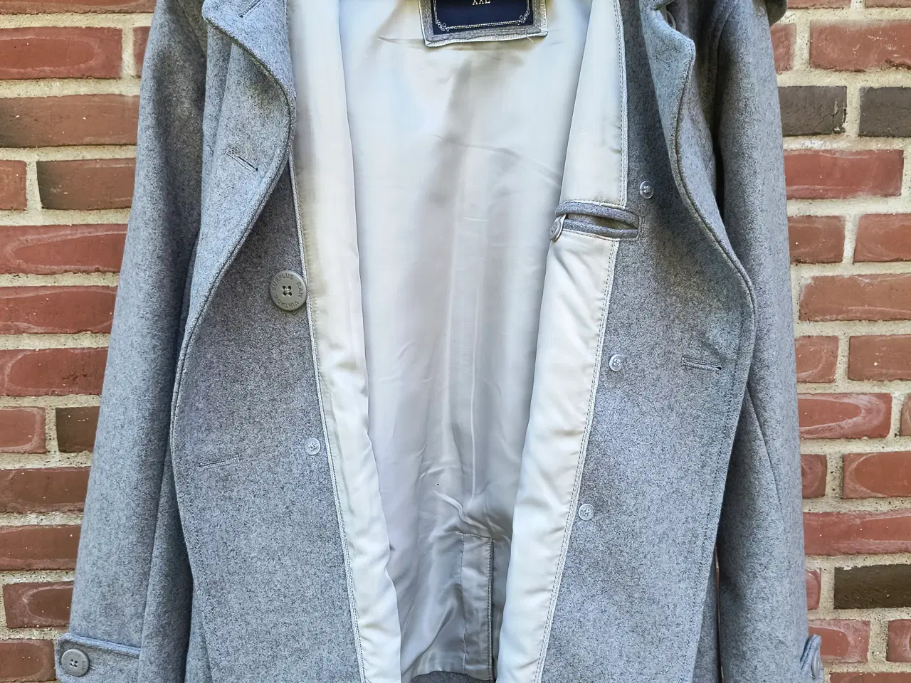 Billede 9 - Damefrakke (kort, 70% uld)