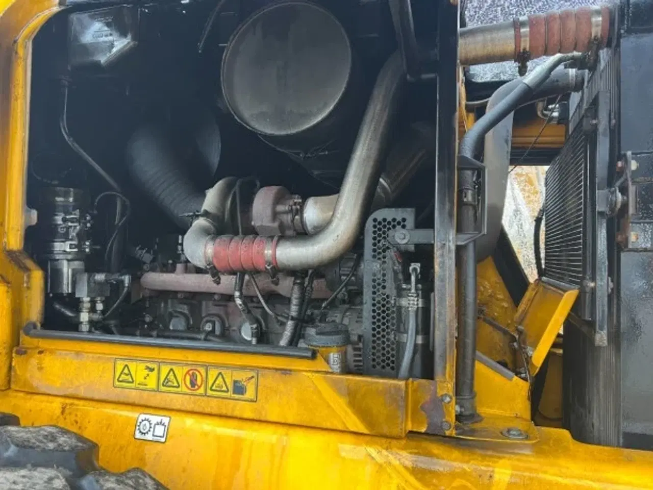 Billede 16 - JCB 426 HT - gummiged / Lavt timetal 