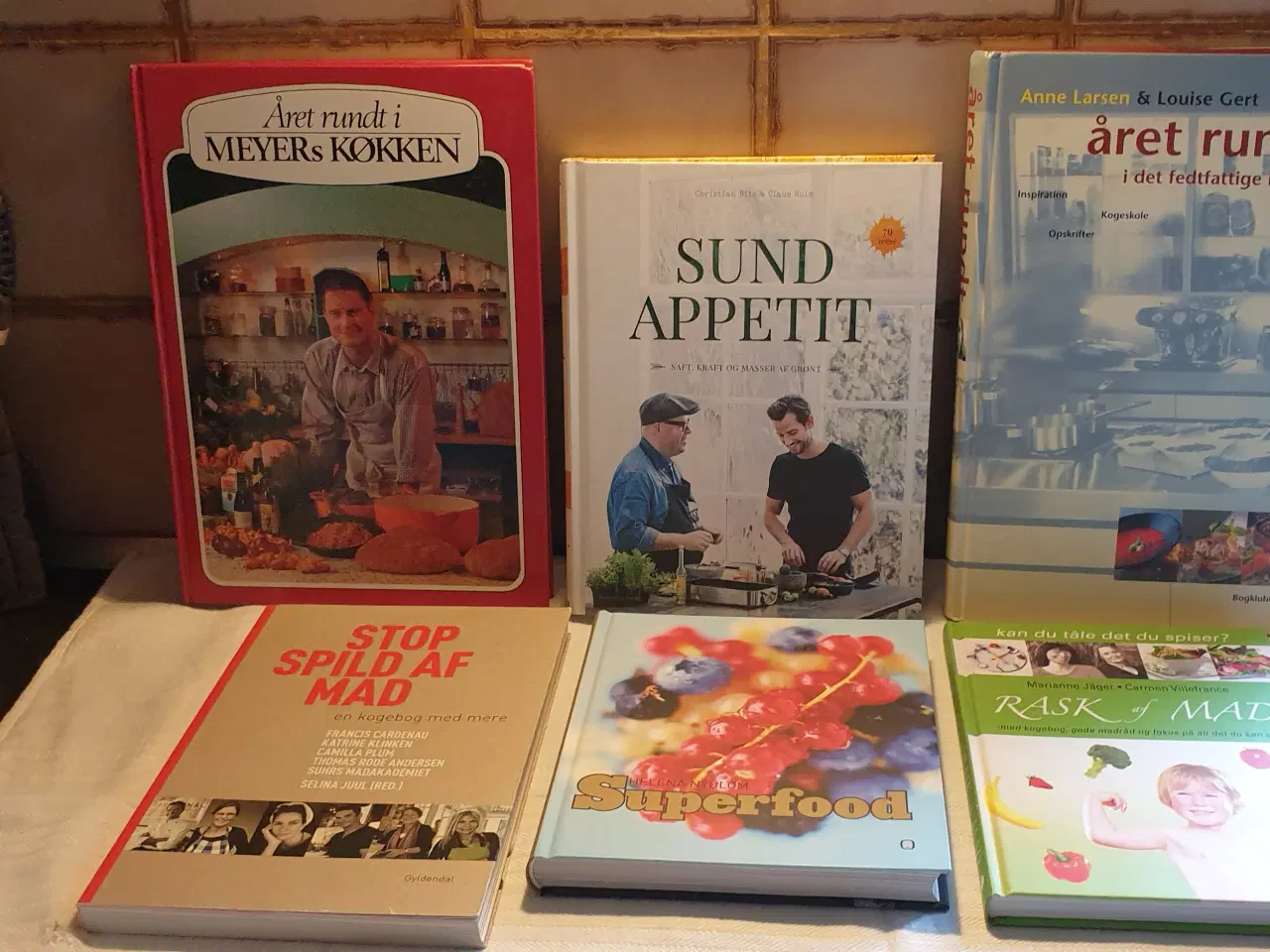 Billede 1 - Sundhed/mad bøger 1stk5kr 3stk10kr