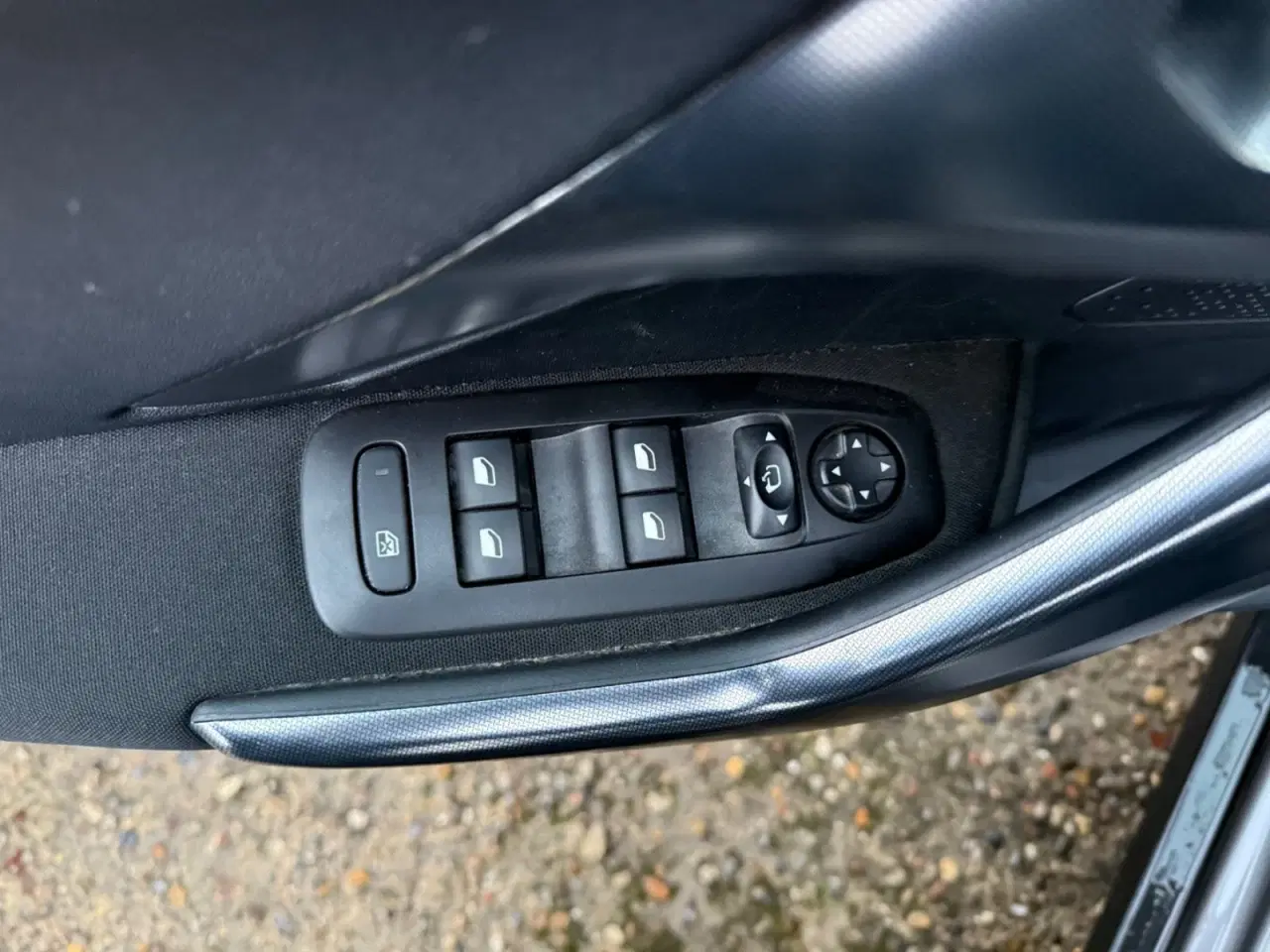 Billede 6 - Peugeot 2008 1,6 BlueHDi 100 Allure Sky