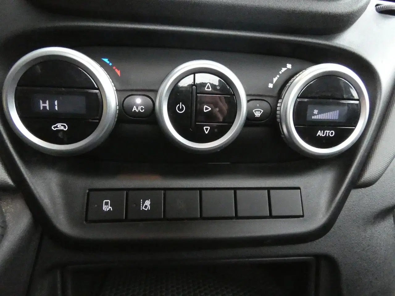 Billede 14 - Iveco Daily 35S18 4100mm 3,0 D 180HK Ladv./Chas. 8g Aut.