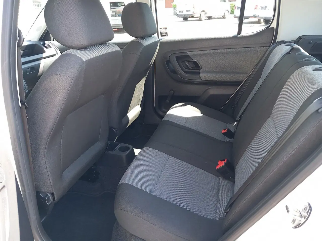 Billede 11 - Skoda Fabia 1,2 TSI Ambiente 86HK 5d