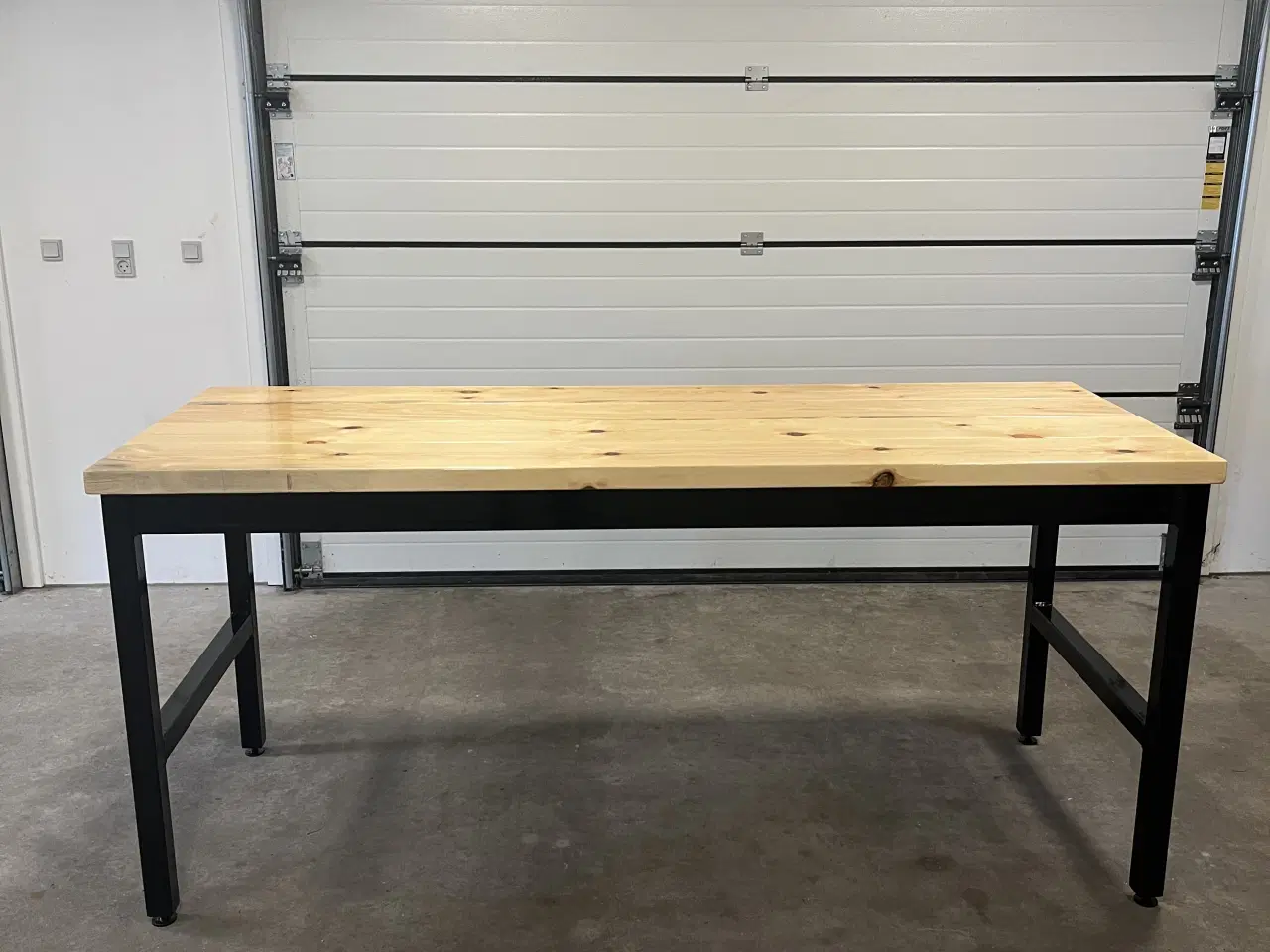Billede 1 - Værksteds bord 2m