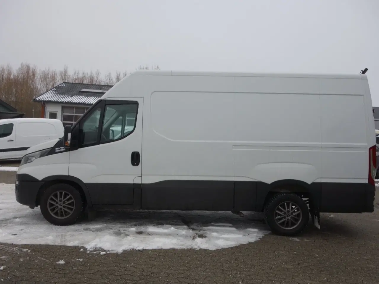 Billede 3 - Iveco Daily 3,0 35S18 12m³ Van AG8