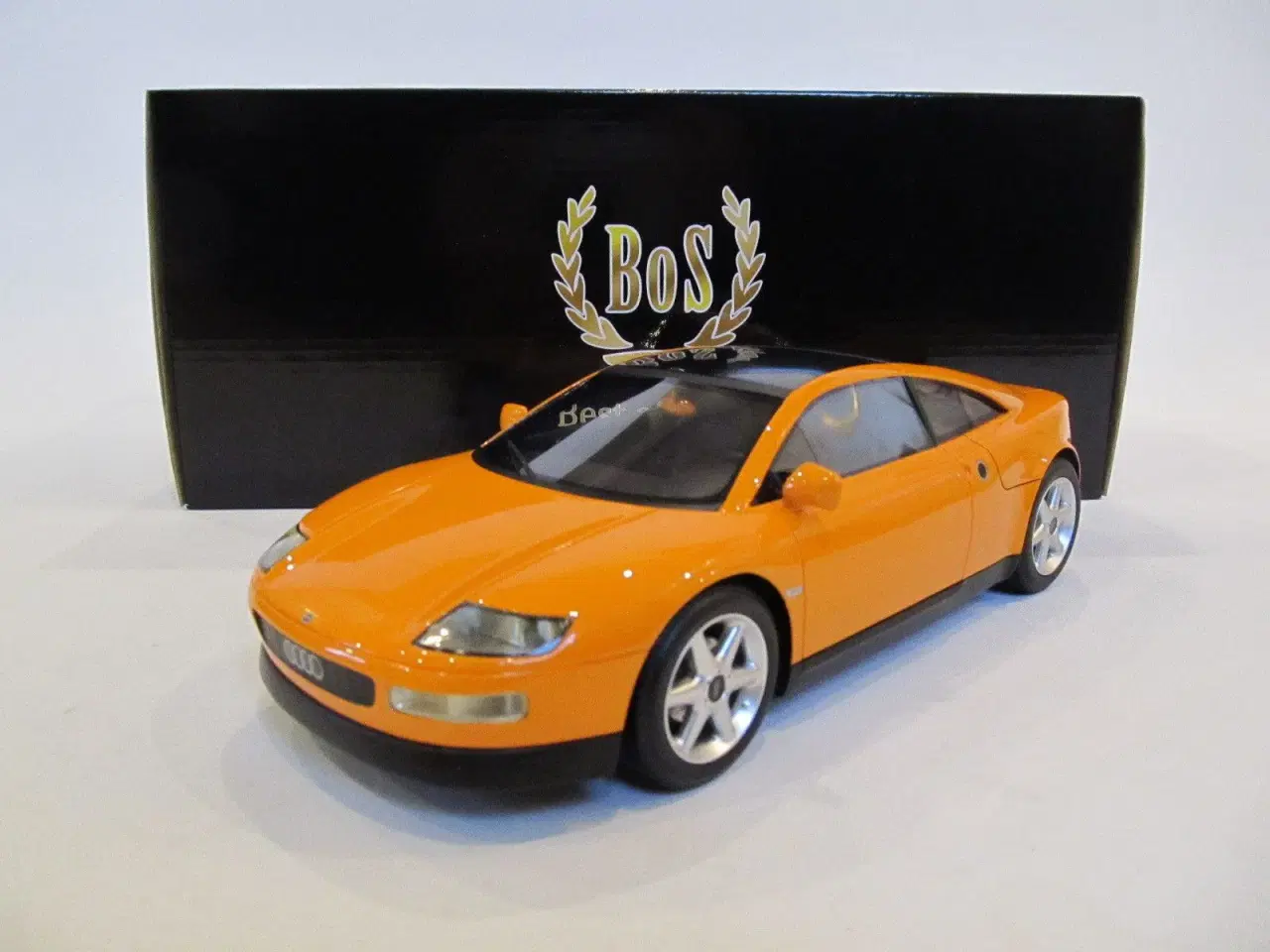 Billede 1 - 1991 Audi Quattro Spyder - 1:18  Limited Edition