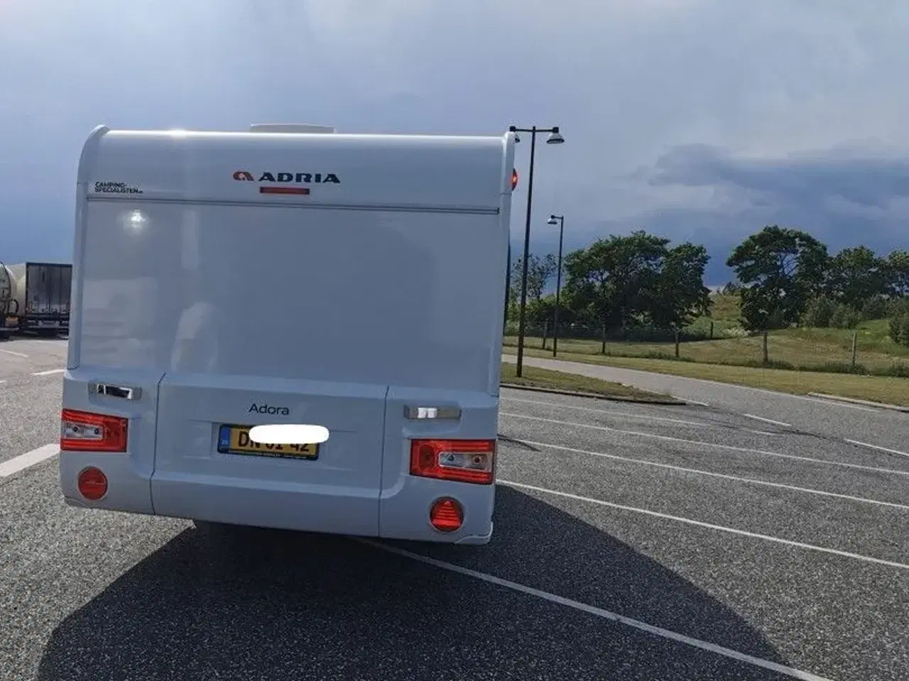 Billede 2 - Adria Adora 472 UP Suprime Edition Aircondition 