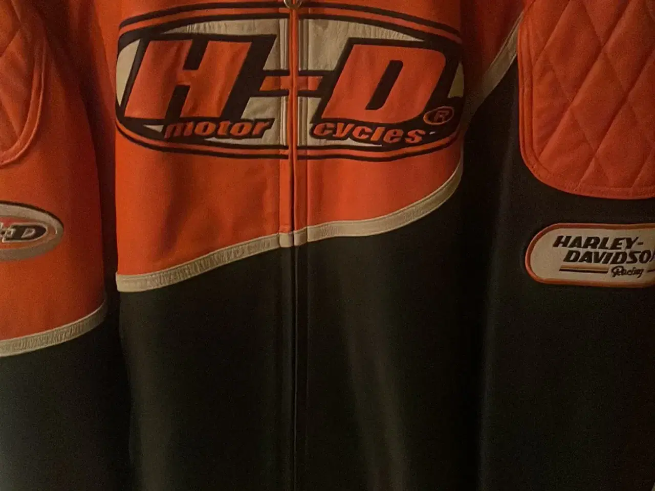 Billede 9 - Har mæget fint Harley-Davidson udstyr