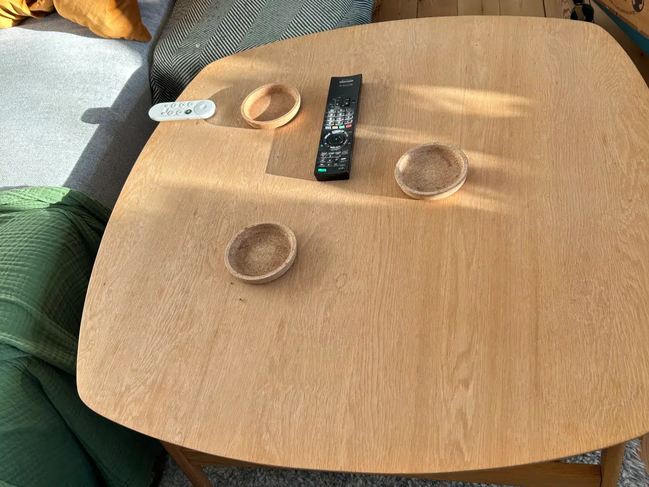 Billede 4 - Sofabord i egetræ
