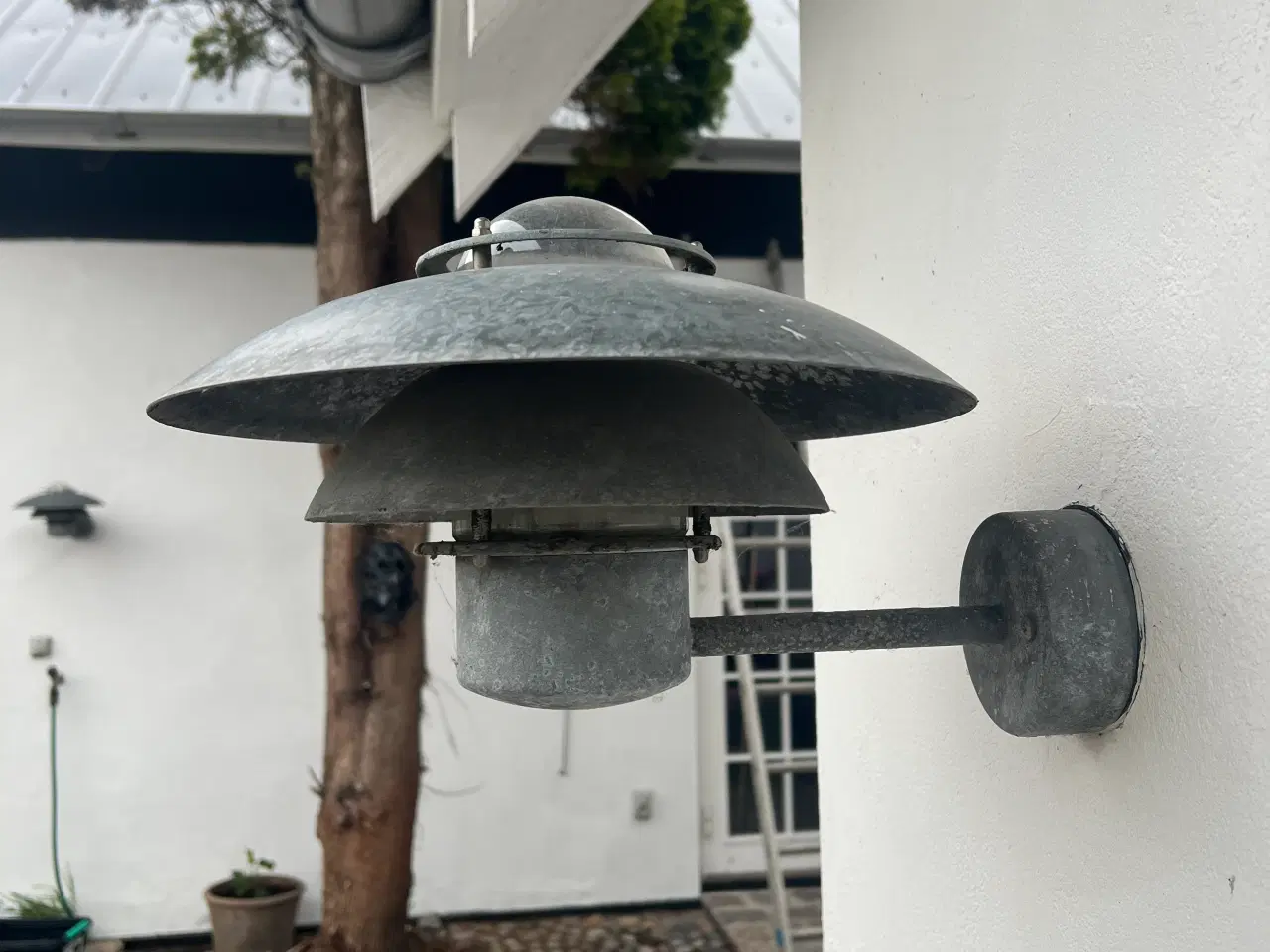 Billede 1 - 6 stk Dyberg Larsen udendørslamper