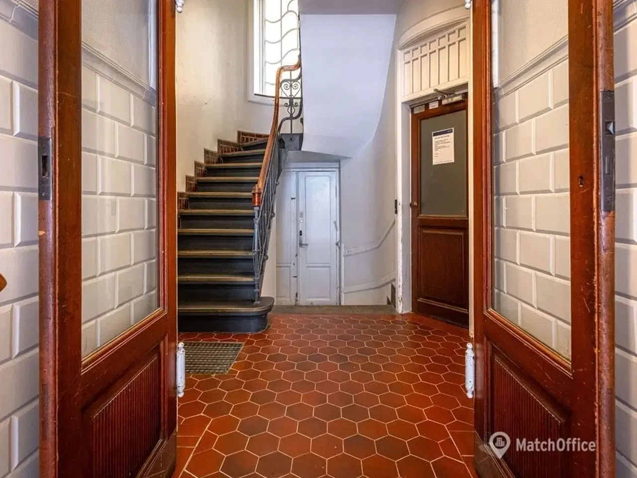 Billede 12 - INGEN BINDING - Lyst og indbydende kontorlejemål på Strøget på 114 m²