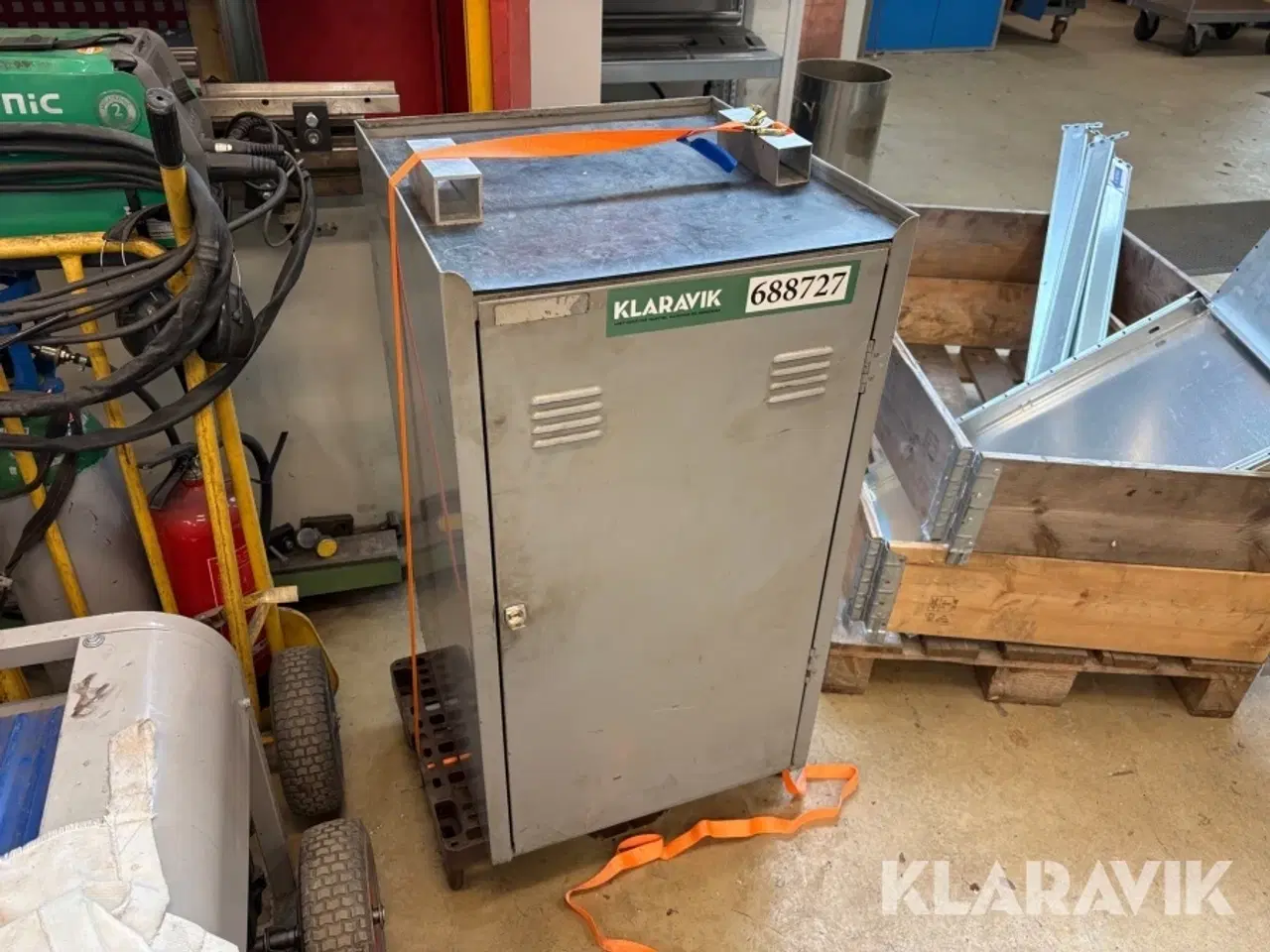 Billede 1 - Metalskab