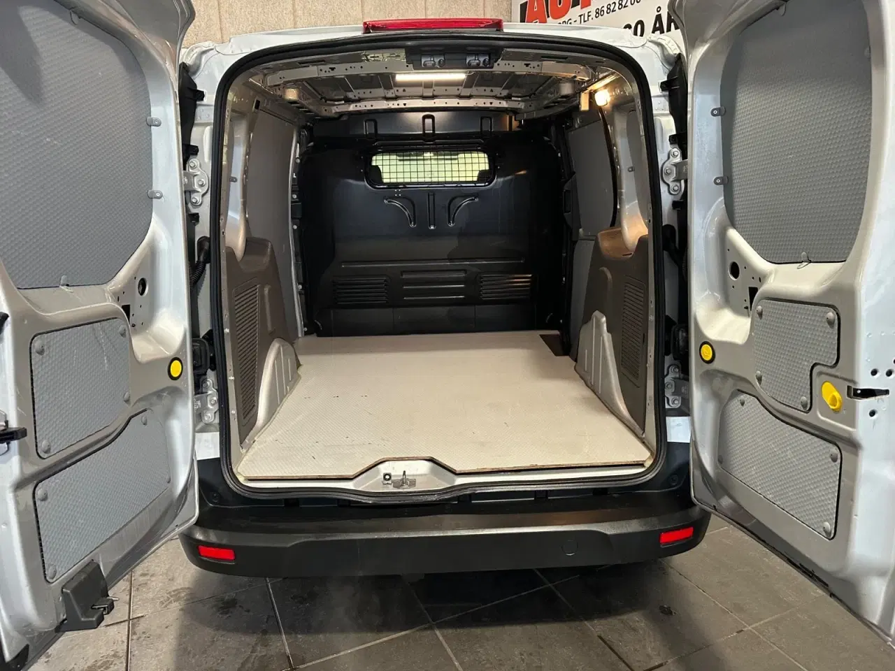 Billede 14 - Ford Transit Connect 1,5 TDCi 100 Trend kort