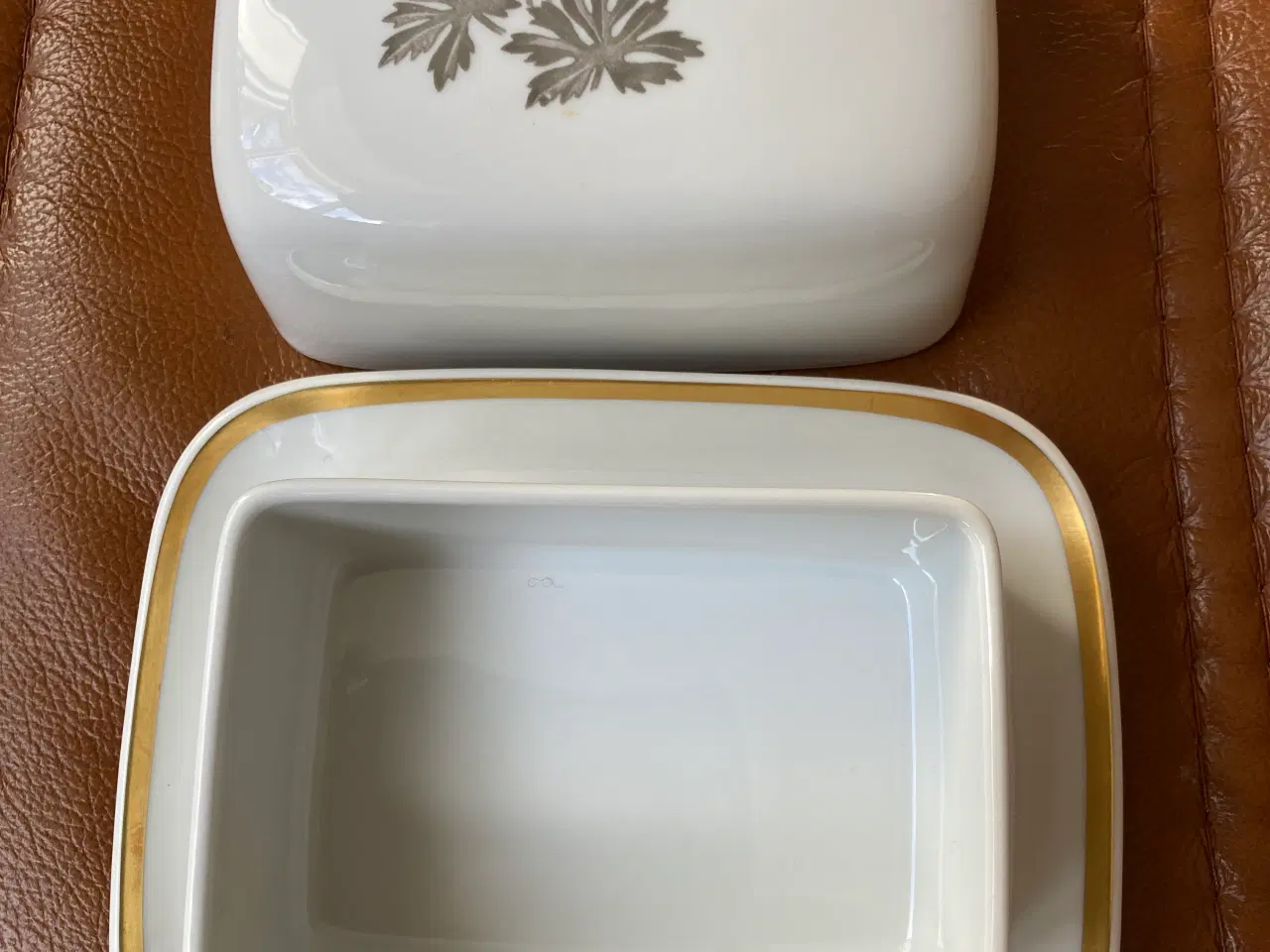 Billede 2 - Smørkrukke royal Copenhagen