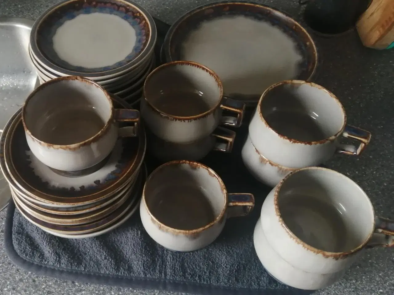 Billede 3 - 26 DELE BING & GRØNDAHL, MODEL MEXICO STONEWARE