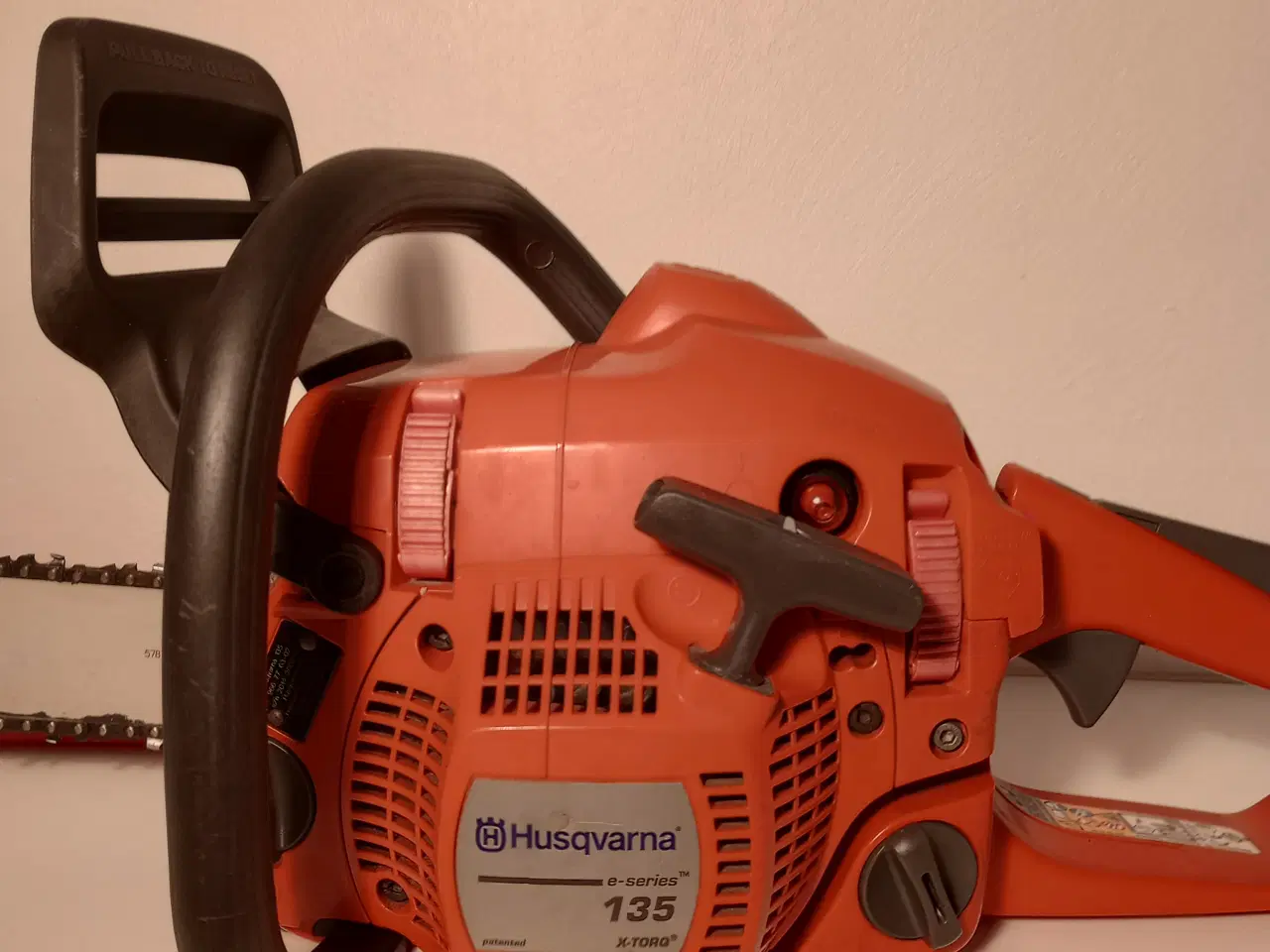 Billede 2 - Motorsav HUSQVARNA e-series 135, X-TORQ