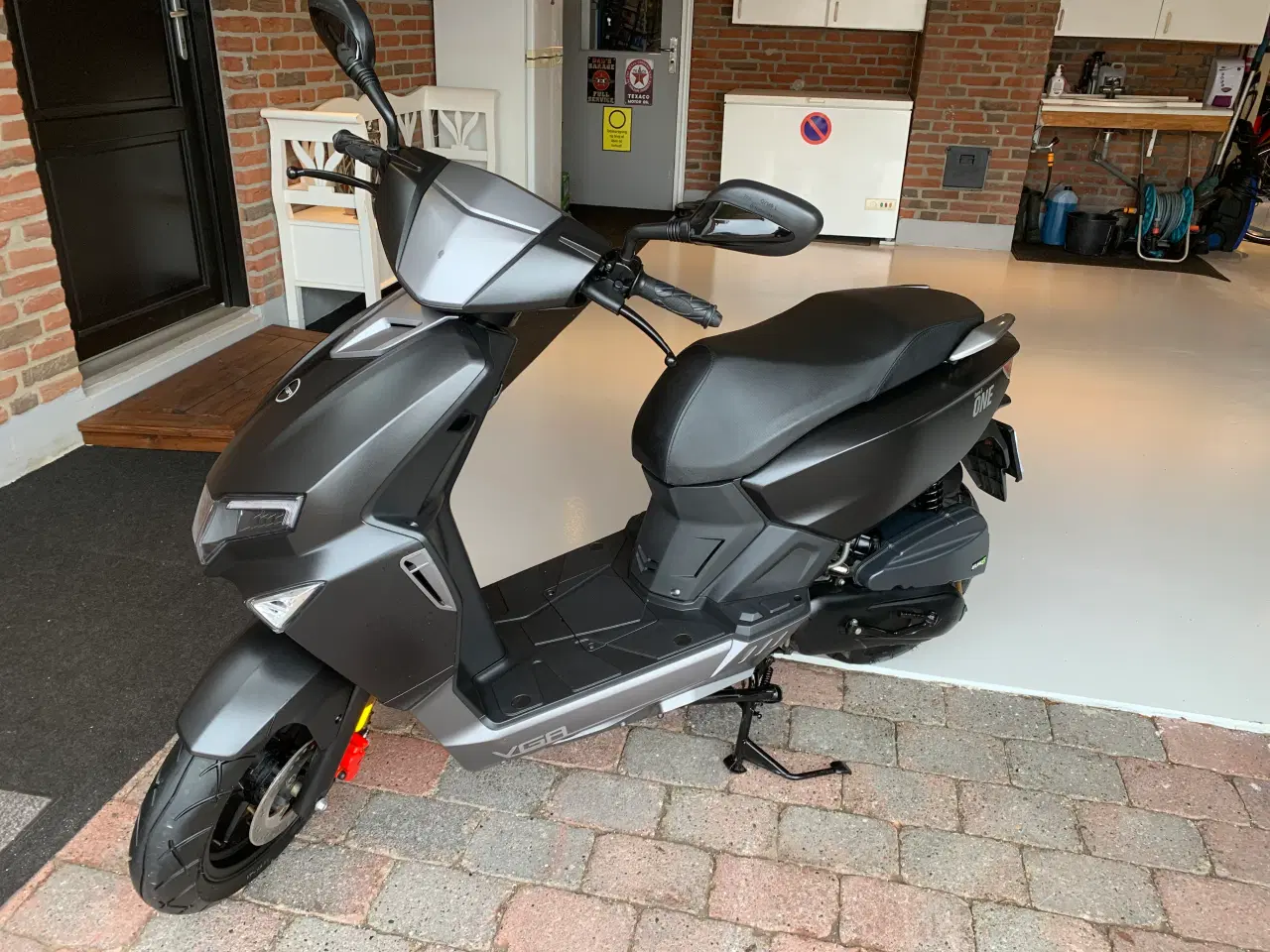 Billede 2 - Vga One Euro 5. 45 kun 1100 km