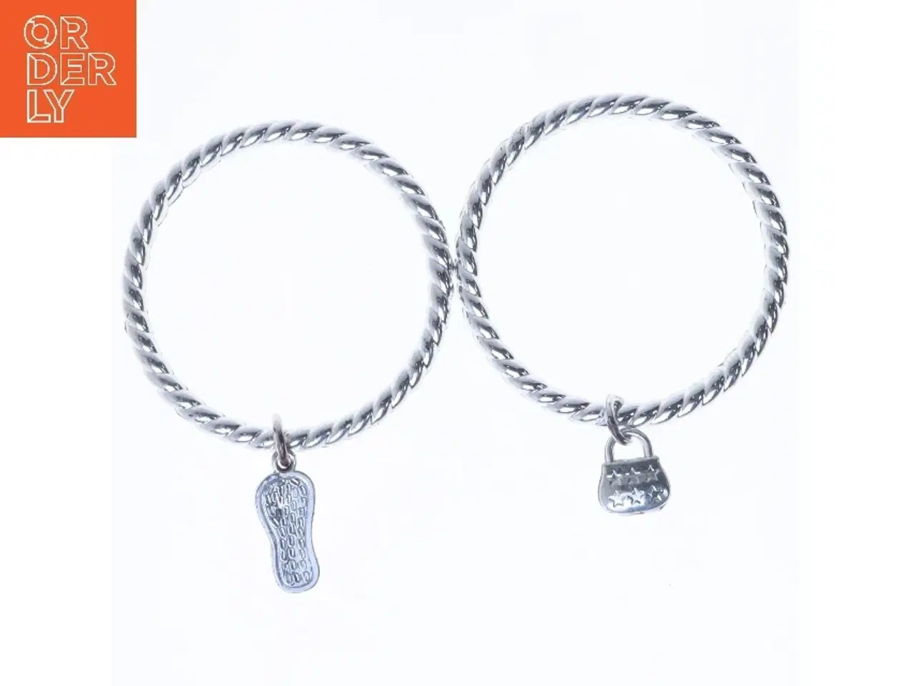 Billede 3 - Sølv armbånd med charms (str. Ø 6,5 cm)