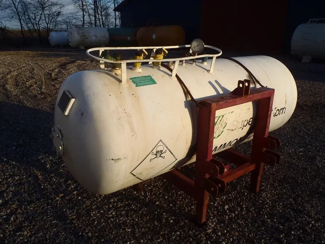 Billede 3 - Dalsø 800 kg fronttank