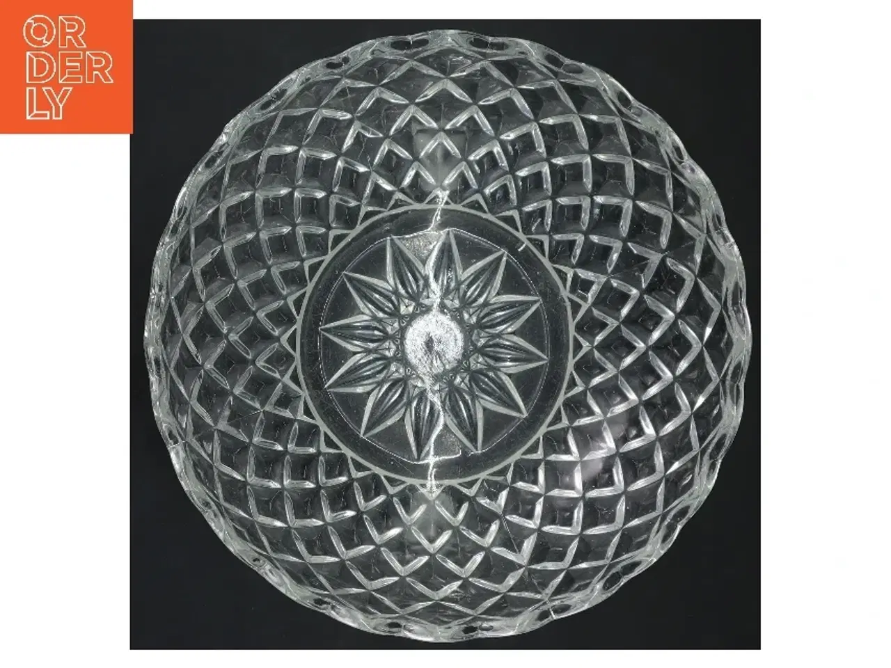 Billede 3 - Glas skål med diamantmønster (str. Ø 22 cm)