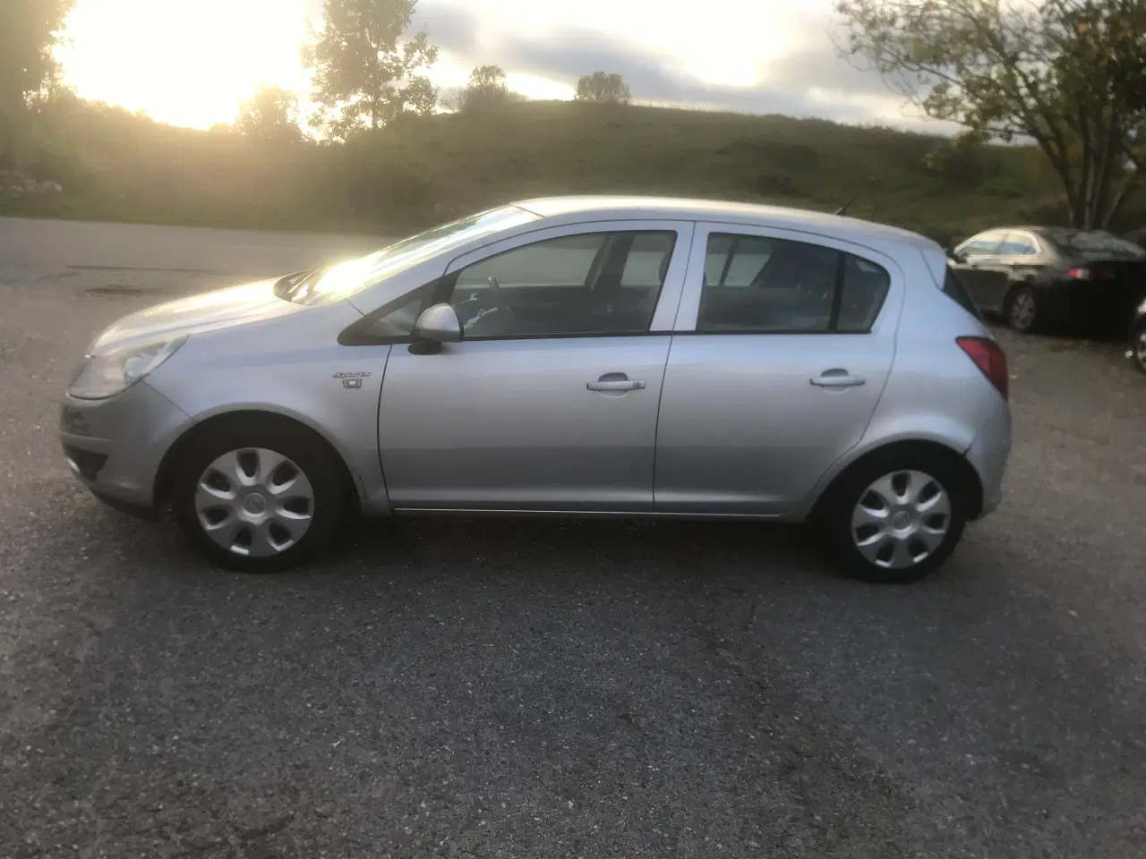 Billede 4 - Næsten ny syn   Opel Corsa 1.3  2009   Km kun. 155