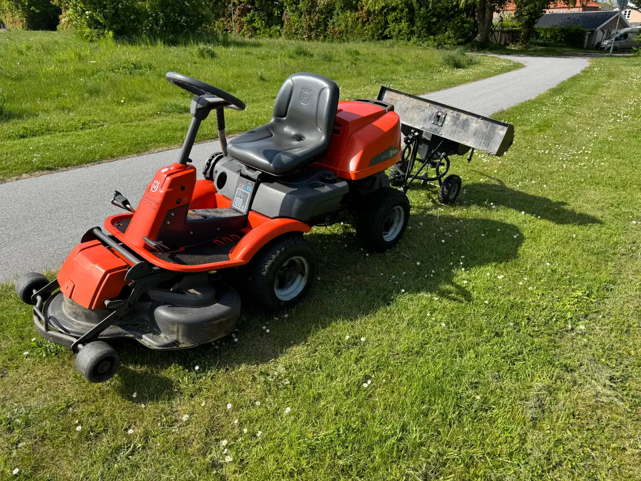 Billede 1 - Havetraktor. Husqvarns R16C