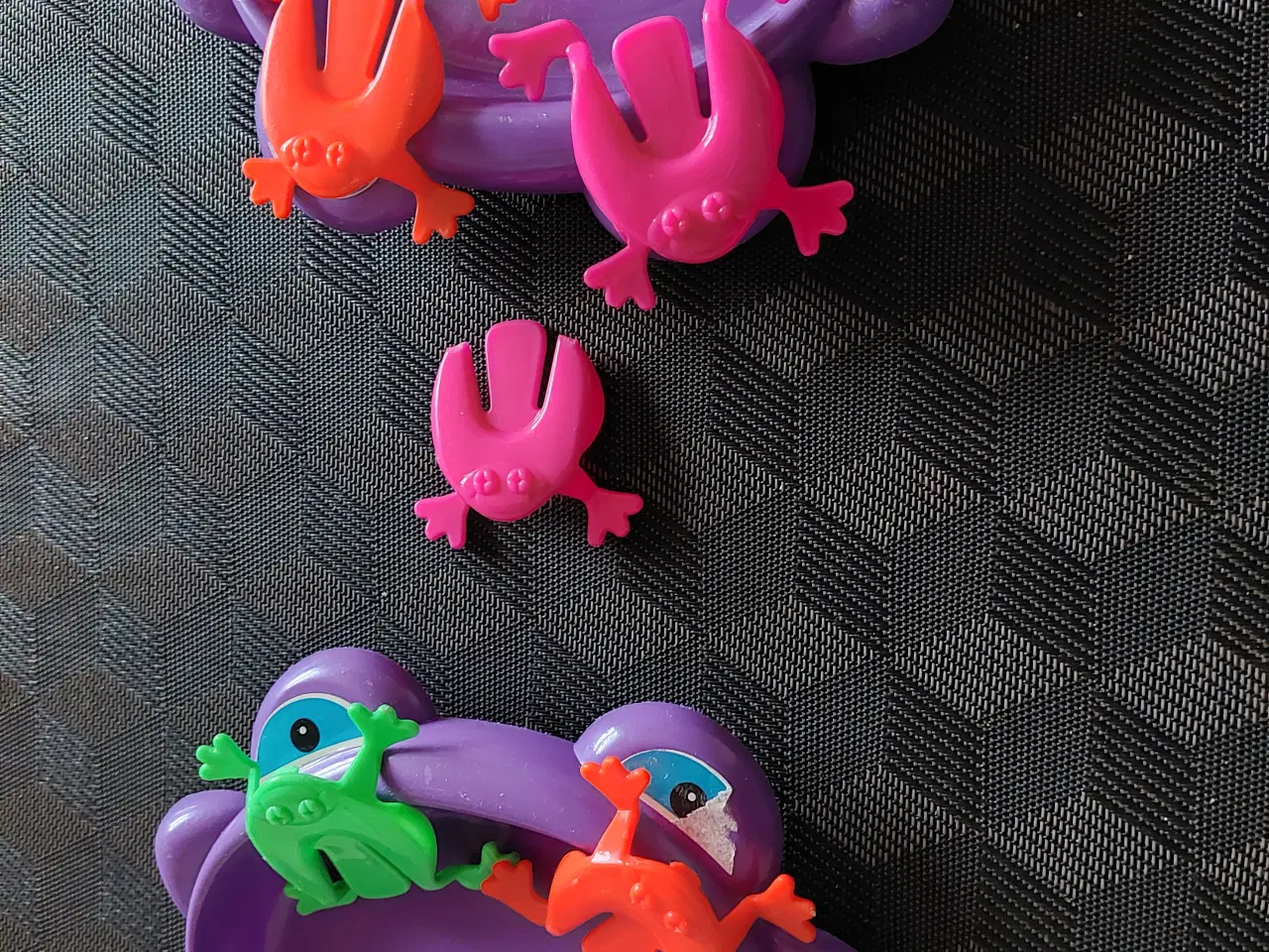 Billede 1 - Frø Spil  til Børn