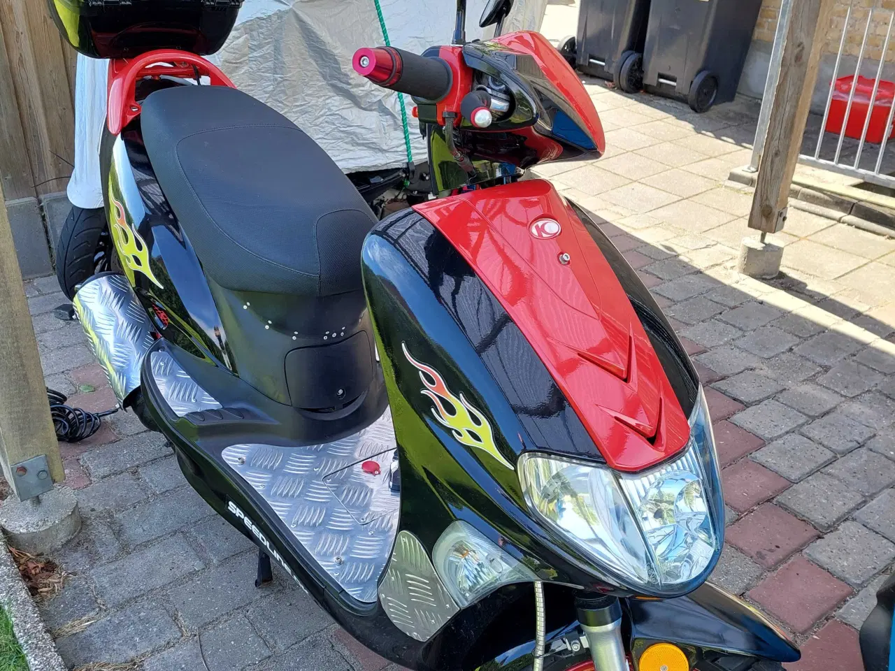 Billede 2 - Flot scooter 30 km special  med rustfri dørk