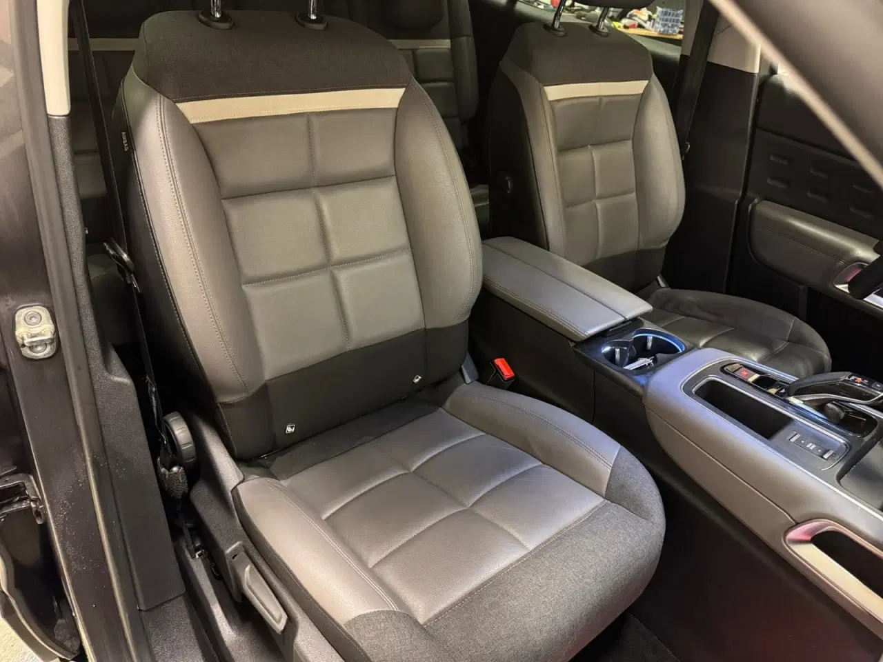 Billede 15 - Citroën C5 Aircross 1,6 Hybrid Shine Sport EAT8