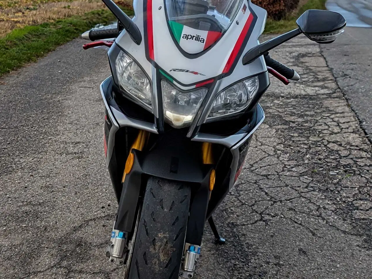 Billede 4 - Aprilia RSV4 - RF Race Pack