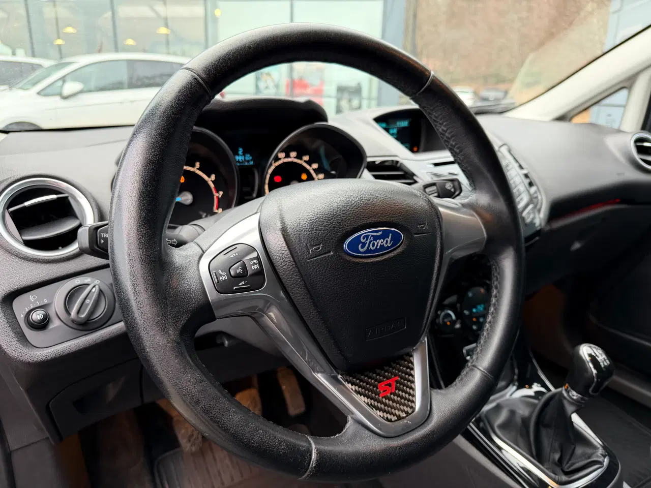 Billede 17 - Velkørende Ford Fiesta