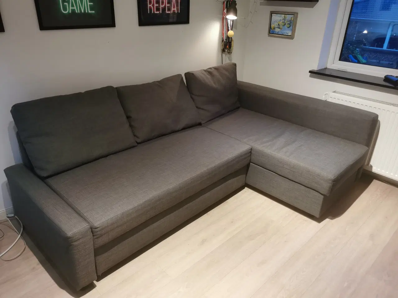 Billede 1 - Sovesofa, hjørnesofa med magasin - som ny