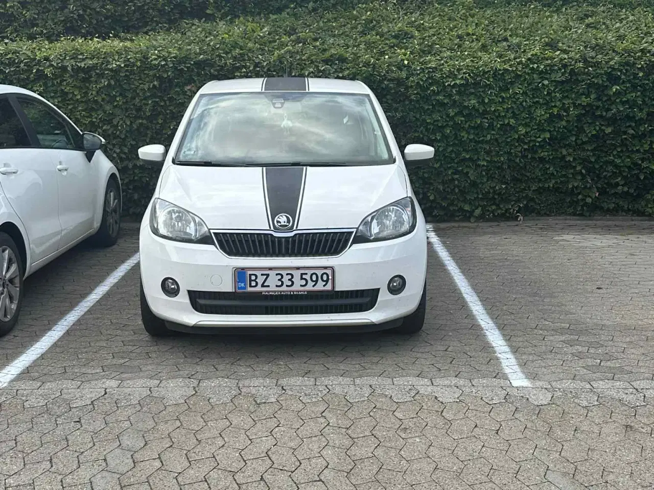 Billede 2 - 1.0 MPI 75 HK 5-dørs Hatchback AUT ( 2014 ) 