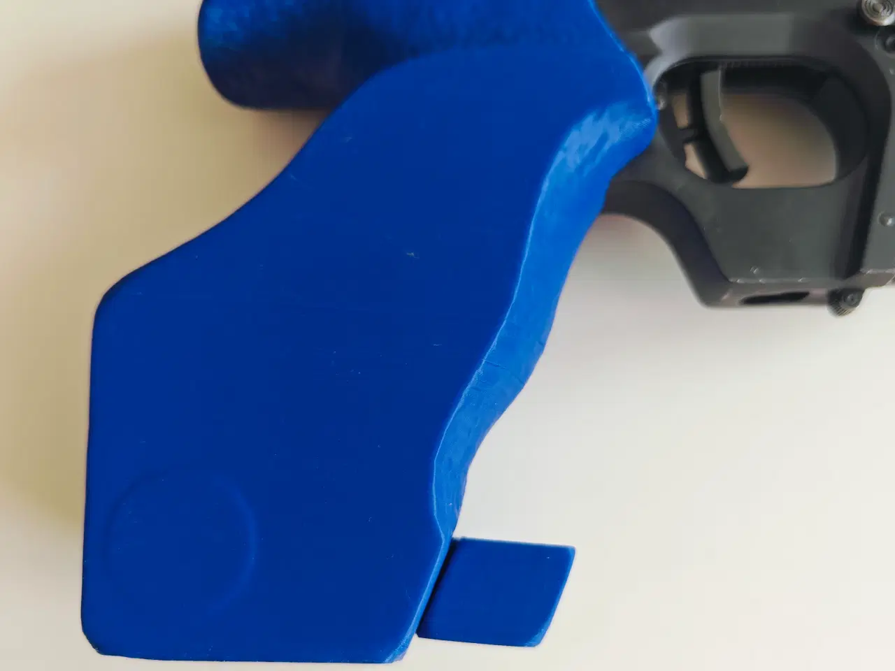 Billede 4 - 3D Printet Ventrehåndsgreb til Walther GSP