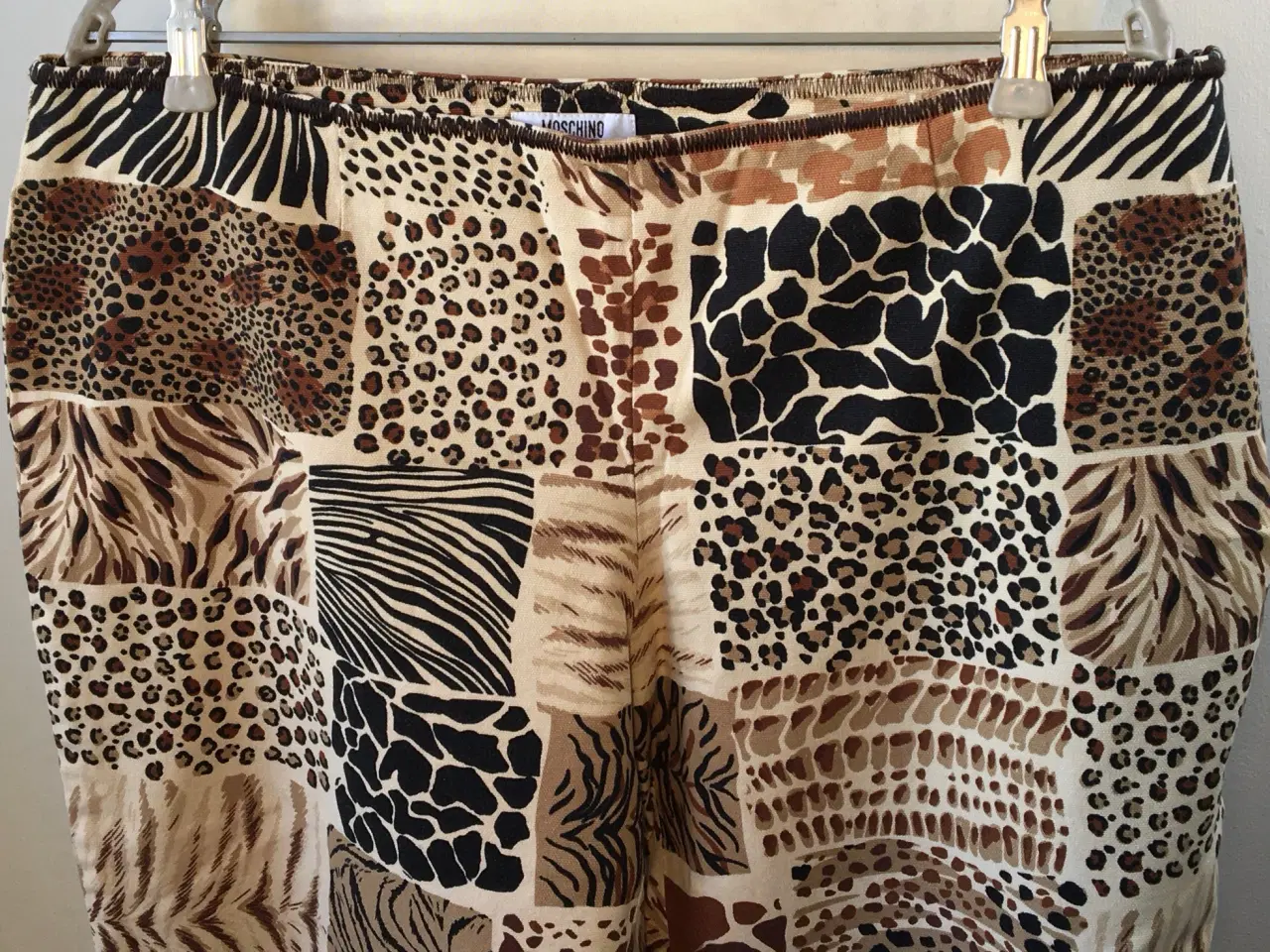 Billede 2 - Moschino, bukser, str 44