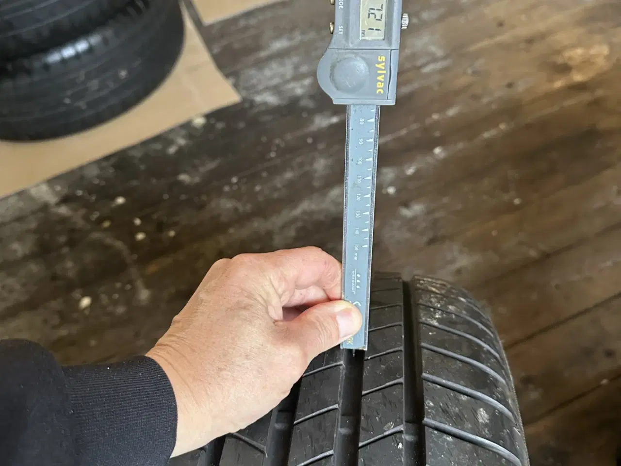 Billede 2 - Bridgestone Turenza T005 225/40-18