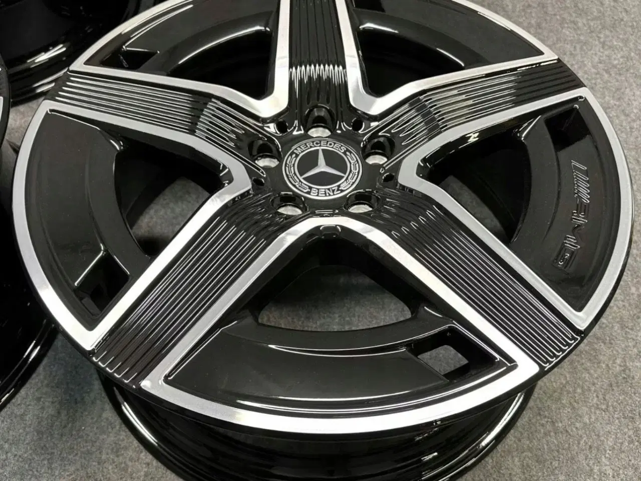 Billede 7 - ALUFÆLGE MERCEDES GLC KLASSE AMG X254 W254 19"