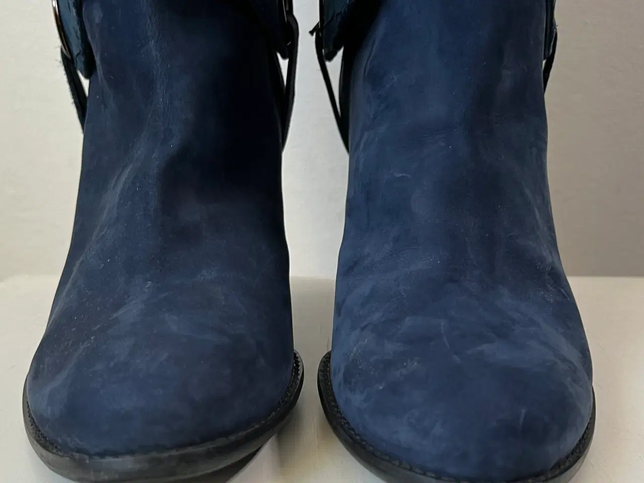 Billede 5 - Merethe Fonnesberg, blå støvler, str 39