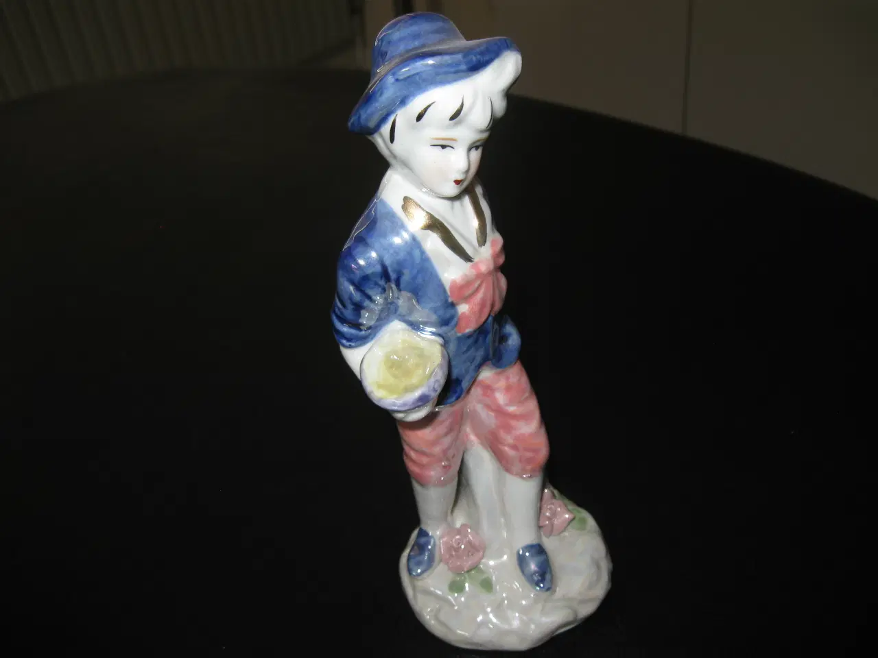 Billede 1 - Pyntefigur 
