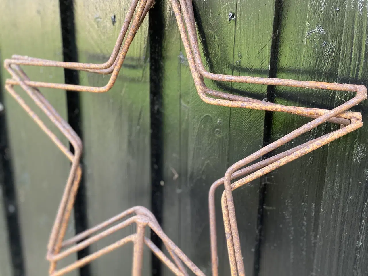 Billede 3 - Jernstativer m stjerne, kongekrone og klokke