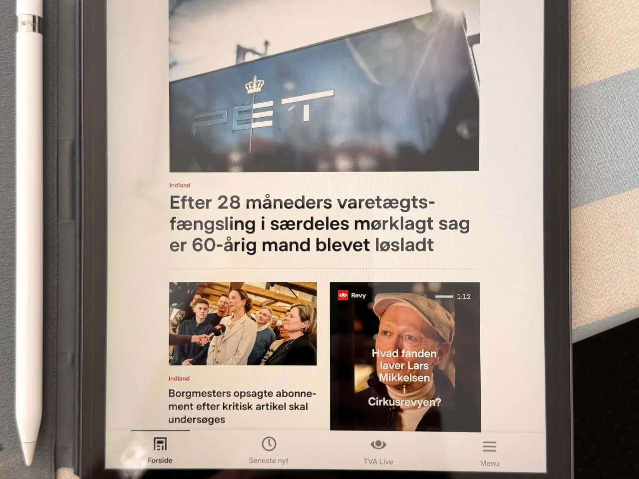 Billede 1 - Komplet iPad med tastatur, pen samt med sim kort