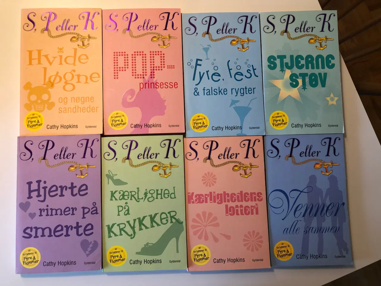 Billede 1 - S, P eller K børne/ungdoms bøger bind 1-8