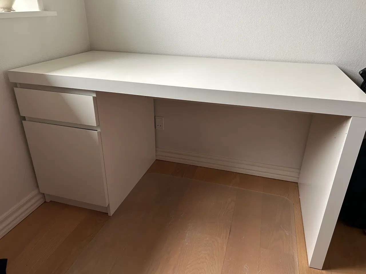 Billede 7 - IKEA Malm skrivebord