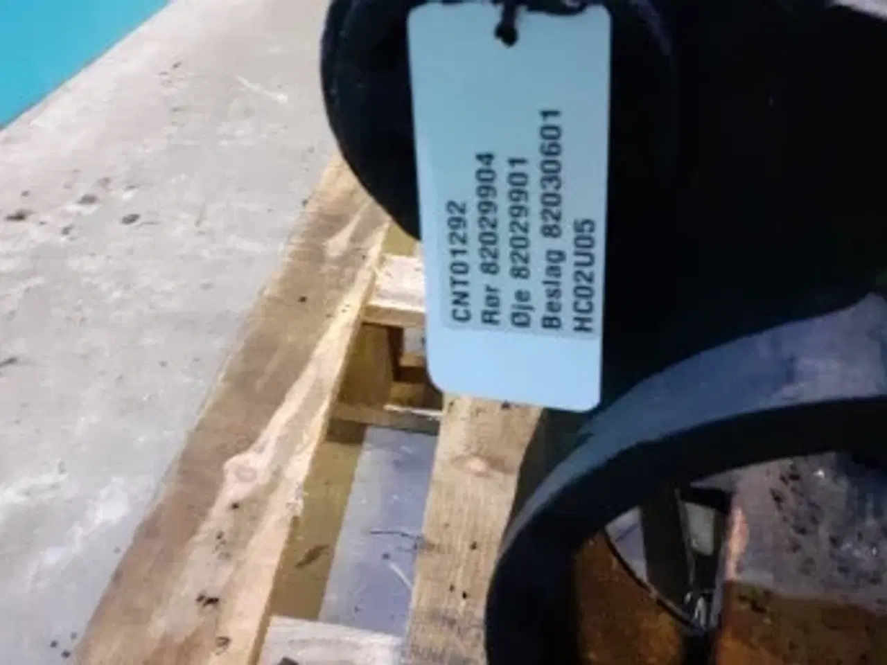 Billede 4 - New Holland TM 165 Træk til foraksel