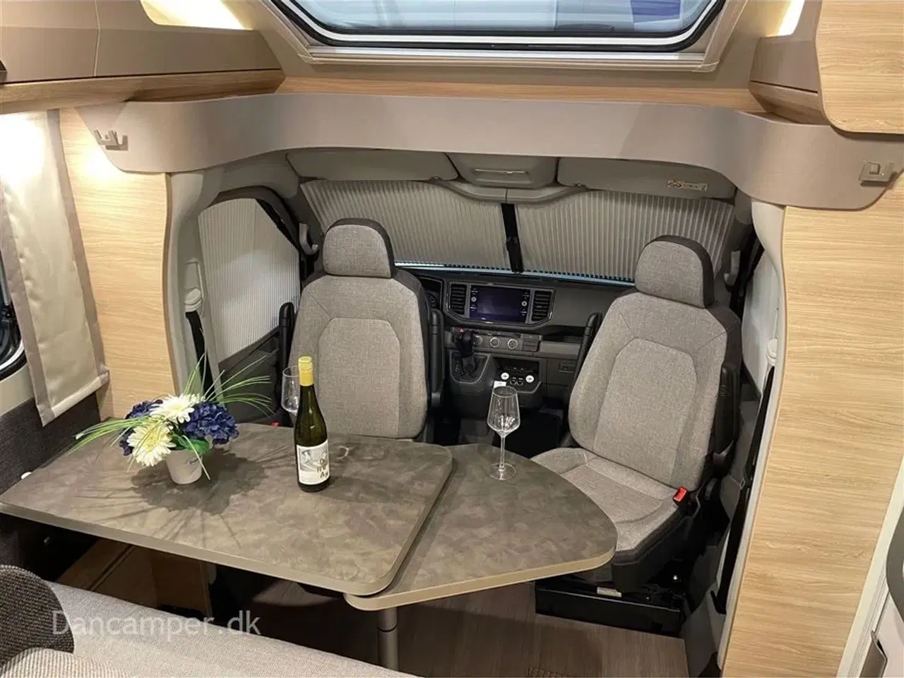 Billede 10 - 2024 - Knaus Van Ti Plus 650 MEG "VW" Platinum Selection Kommissionsbil! Autocamperen for den der ikke kan nøjes. Automatgear, adaptiv fartpilot, luftundervogn m.m.m.